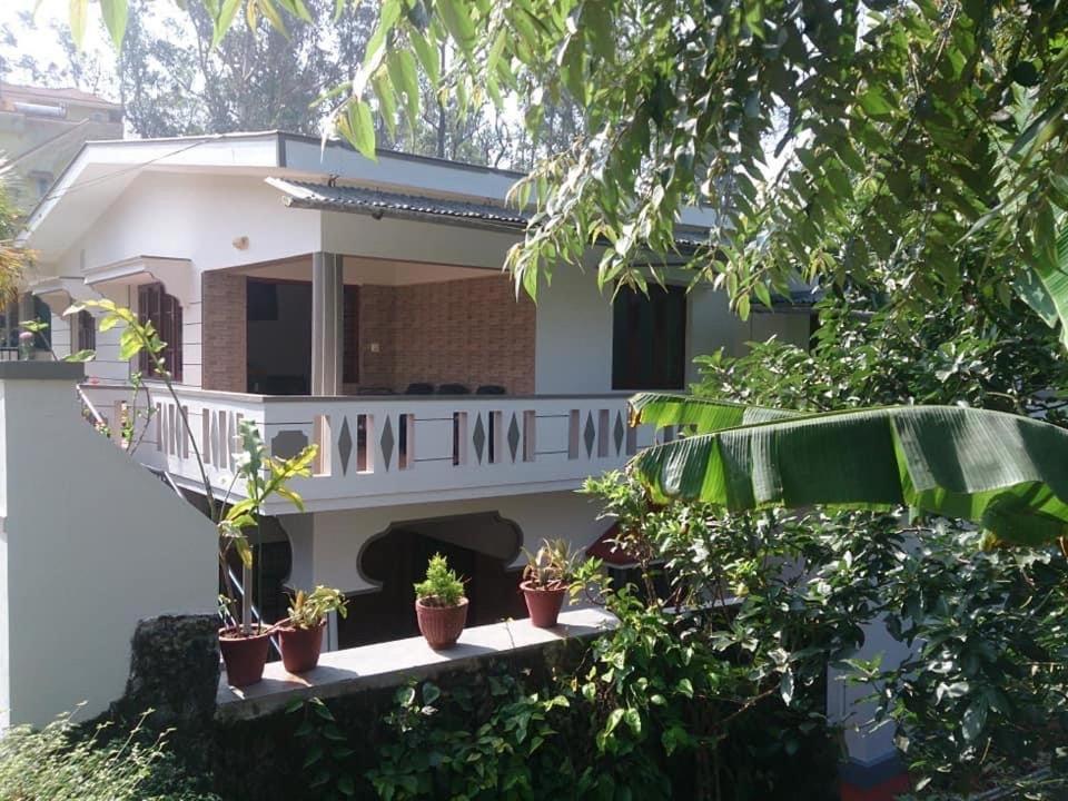 Dhruva Homestay ماديكيري المظهر الخارجي الصورة
